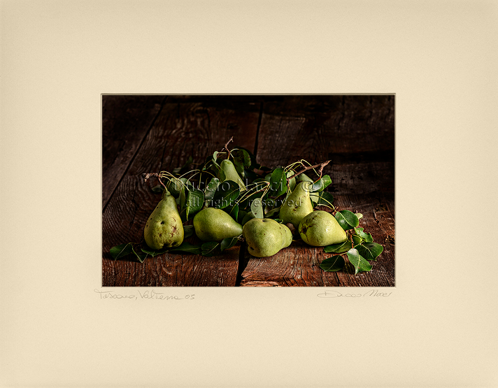 Silence of the Pear - Duccio Nacci