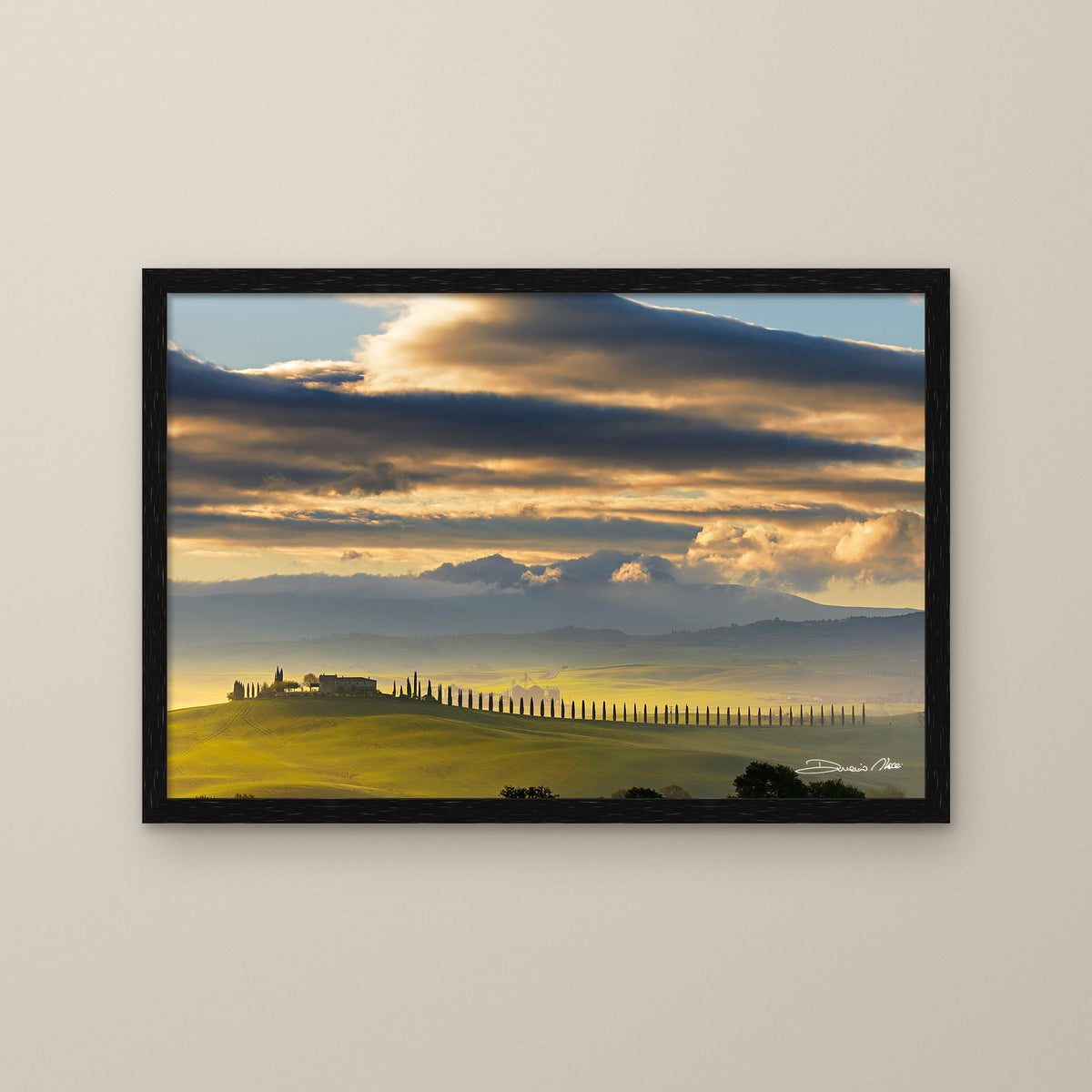 Dawn in Val d’Orcia – fine art print by Duccio Nacci, size L/XL/XXL, with thin black frame