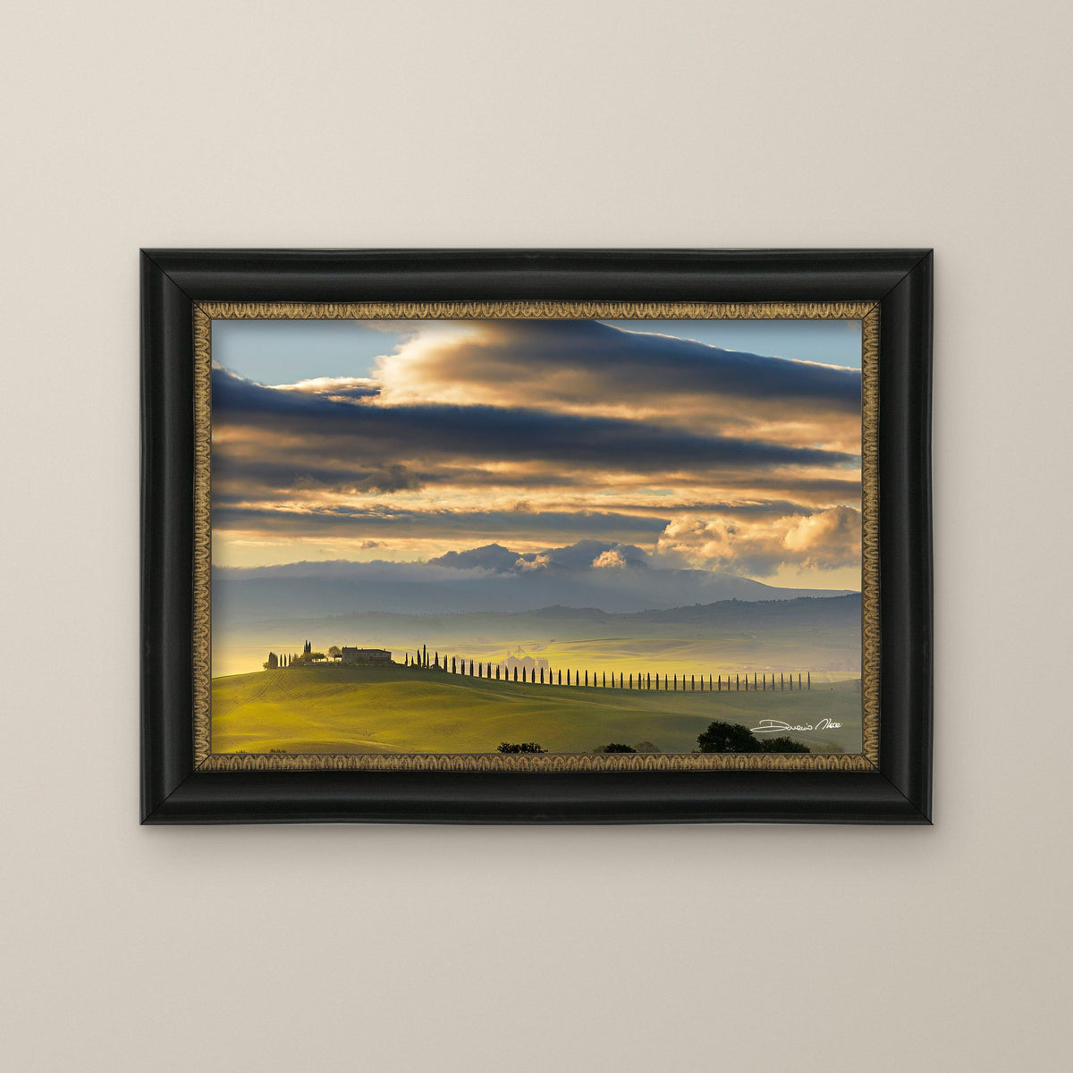 Dawn in Val d’Orcia – fine art print by Duccio Nacci, size L/XL/XXL, with black and gold frame