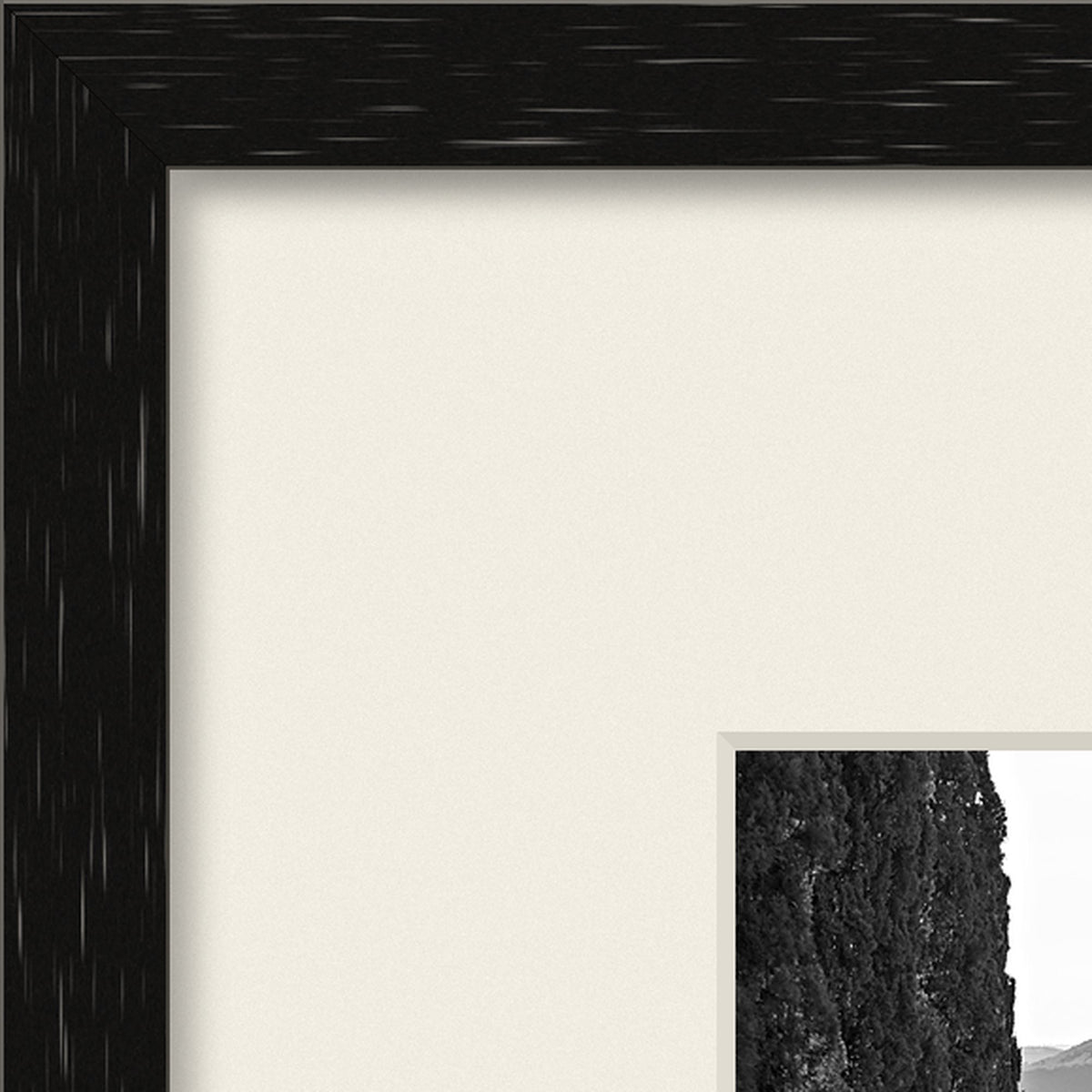 La Dolce Vita – fine art print by Duccio Nacci, thin frame corner detail with mat
