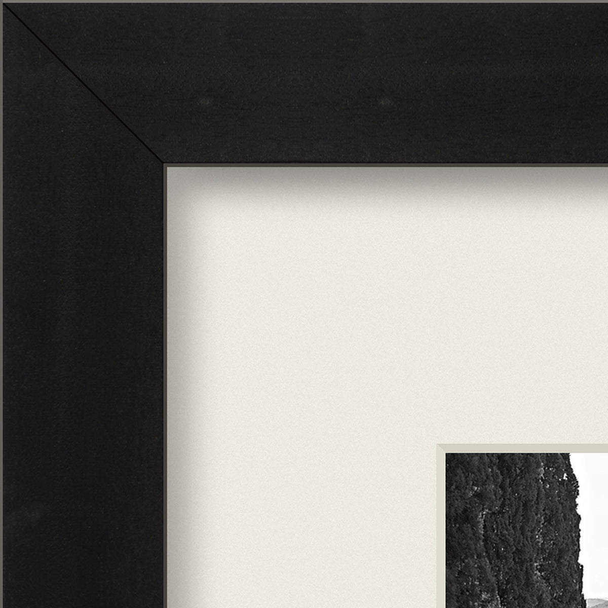 La Dolce Vita – fine art print by Duccio Nacci, frame corner detail with white mat